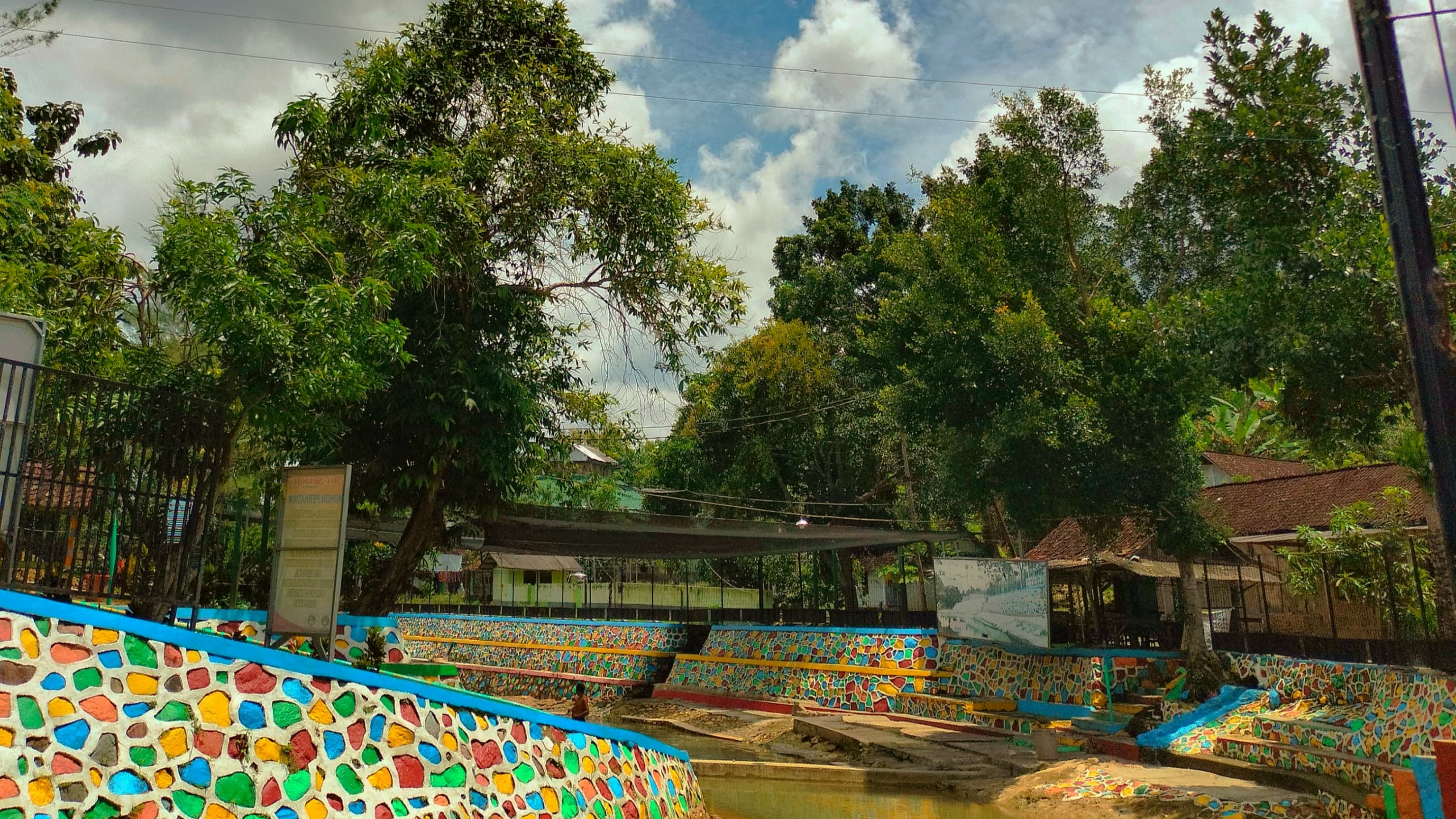 Wisata Terapi Kalipanas Hotsprings
